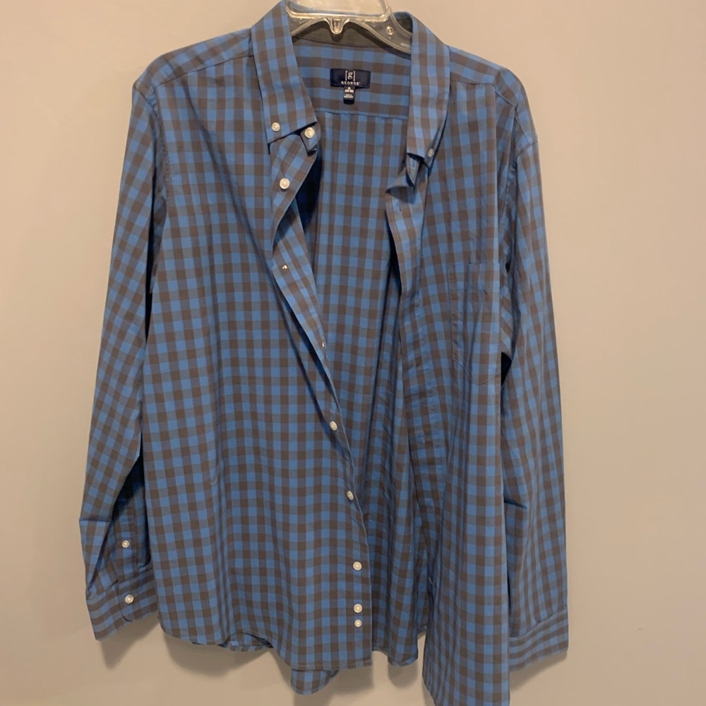 Dress shirt , XL, 46-48. Very cool looking shirt,